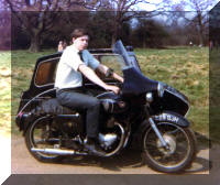 http://jrk.id.au/Vehicles/Vehicle%20Images/1966%20-%20Matchless_small.JPG